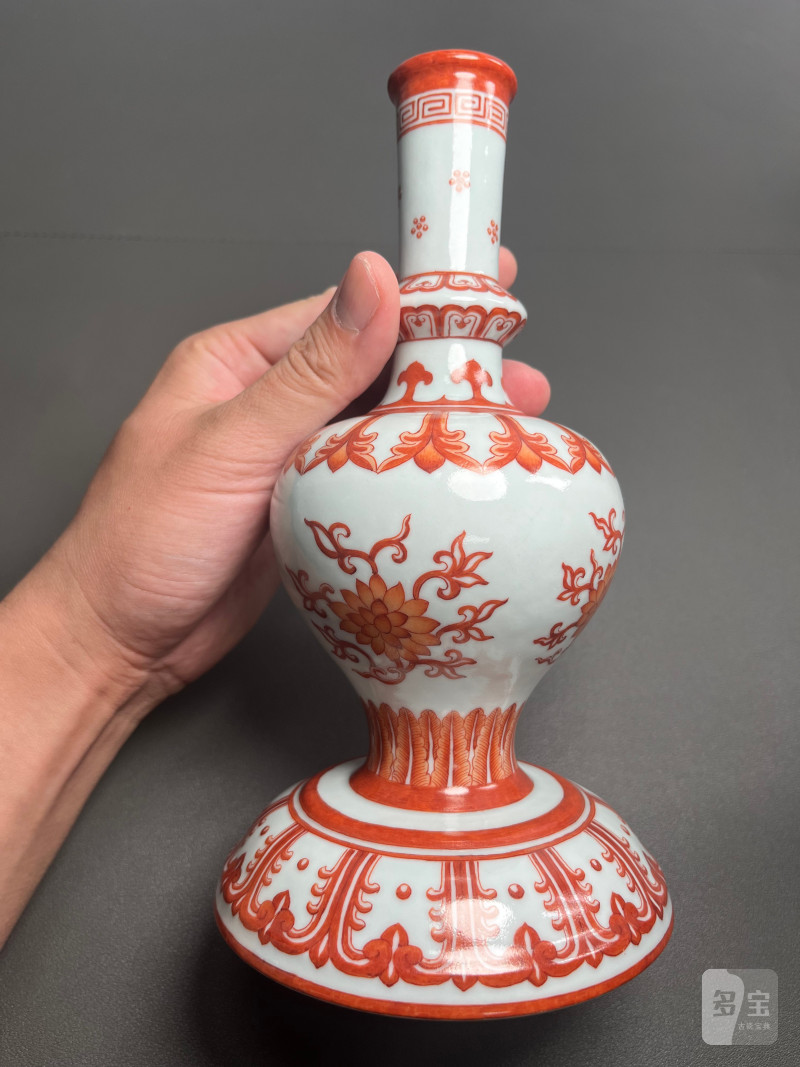 清乾隆  矾红彩缠枝莲纹甘露瓶 - 图11